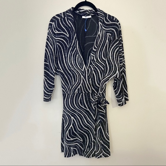 NWOT Zara Glitter Sparkly Wrap Dress - Picture 3 of 8